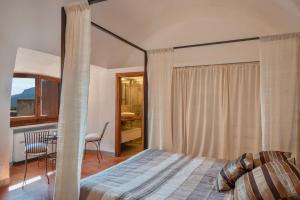 Exclusive House Inside Historic Fortress