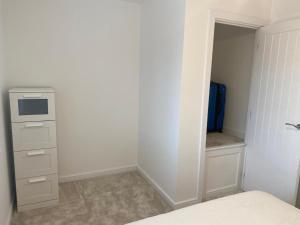 Cozy Double Room - Free Parking & Wifi