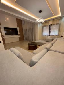 Duplex Luxe Piscine Menara Garden 3 Suites Terrasse Privé