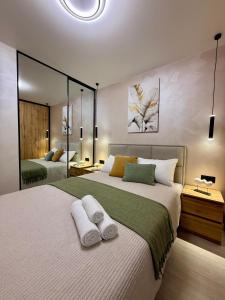 Гарна квартира біля ЦЕНТРУ, ОЗЕРА ТА ПАРКУ