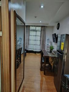 Megastay Near Burnham SM - Fast WiFi - Netflix