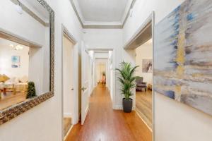 Park Lane ApartmentsShaw House
