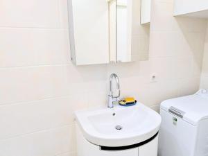 Parenthèse azuréenne Terrasse et plage à 2 pas