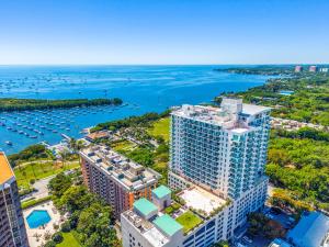 Studio at Arya Hotel Coconut Grove, Free Parking & Balcony