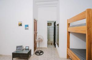 Avellanas Surf Hostel