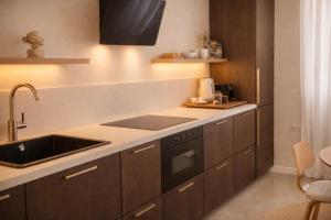 The Wave Seafront Apartment Vis