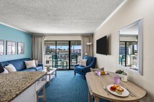 CDM 227 Casa Del Mar Oceanview Condo for 6 Heated Pool