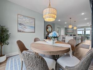 Dock Holidays condo