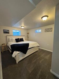 Cozy Apt in Downtown Logan