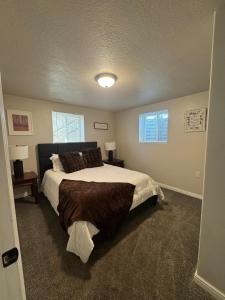 Cozy Apt in Downtown Logan