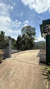 Hill View Villa in Gampola