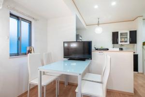 Takadanobaba Station 4 min walk 3LDK max 10 High-speed Wi-Fi Long stay