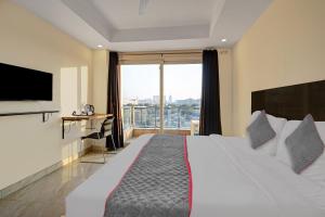 Super Townhouse Tipsyy Near Bestech Central Square Mall