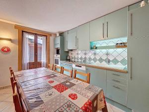 Appartement accueillant, animaux admis - 6 pers. - FR-1-818-117