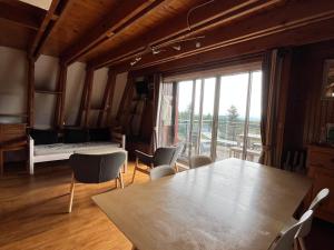 Chalet fonctionnel à Super-Besse - 8 pers. - FR-1-814-191