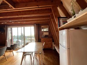 Chalet fonctionnel à Super-Besse - 8 pers. - FR-1-814-191