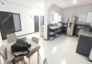 Moms house Colombia Casa 1