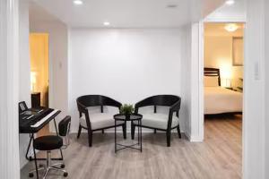 Stunning 2-Bed Room 1 - Bed Room Gem for rent in Scarborough, Near to Downtown Toronto