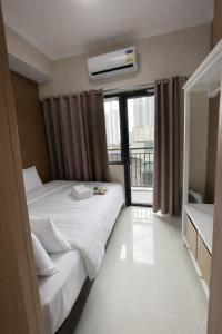 1BR Fully Furnished Condo Red Residences Makati