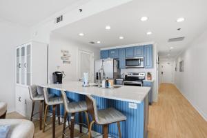Splash Resort, 16th floor, Oceanfront, 1BR Sleeps 6, Lazy River & Water Park