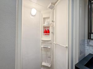 Compact yet Perfect, Modern Renovated Studio