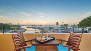 Hotels Ermitage de l'Oasis & Spa - Cannes Mandelieu : photos des chambres