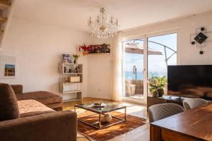 Alpine Lake Brienz Chalet Apartment
