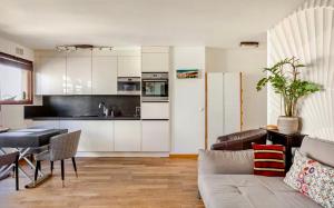 Cosy 2 Pièces -Lumineux- Balcon & Proche Montparnasse