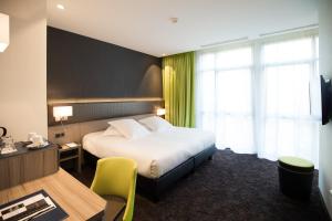 Hotels Les Jardins du Mess : photos des chambres