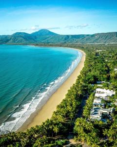 Luxury Three-Bedroom Port Douglas Villa
