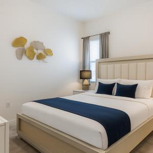 SmartStay Private Rooms & Suites with Pool in gated Resort, Kissimmee