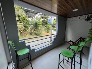 Apartaestudio Central con Vista a la Naturaleza