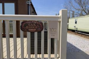 S & K Lodge Billing Aquadrome Holiday Park