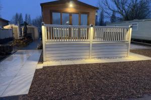 S & K Lodge Billing Aquadrome Holiday Park