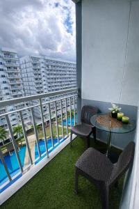 1 BR Fully Furnished Condo Shell across MOA