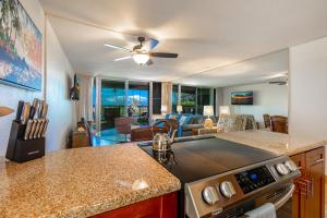 Leinaala Oceanfront #100 Steps from Ocean Steps from Pool, AC Ocean Views