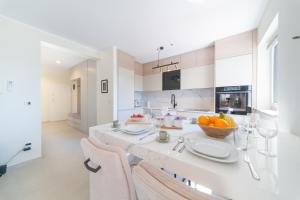 Vista Panorama Luxury Apartment