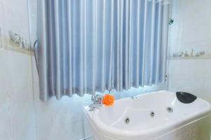 Hotel Nhu Loan