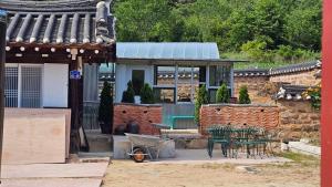 Yeondang Maeul Hanok Pension Rest
