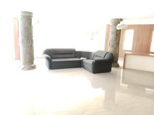 Krisna vykundam plus