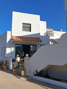 Elia Studios
