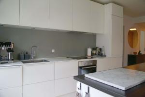 Luxury Apt With Habor Views