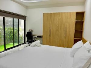 Danang Vista Marina Apartment - 102