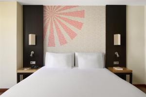 iStay by NH Ciudad de Valencia Hotel