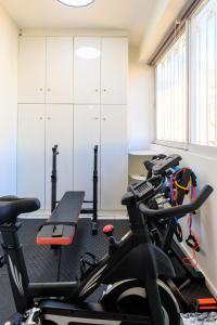 Aiolos Grand super lux suite kalamaki Alimos near the sea