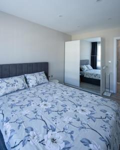 Apart Lux View - Pool