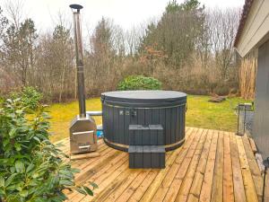 Cozy Family Summer House in Jegum for 6 with Sauna, Jacuzzi & Wood-Fired Hot Tub
