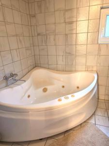 Cozy Family Summer House in Jegum for 6 with Sauna, Jacuzzi & Wood-Fired Hot Tub