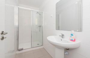 HOUZE Bright apartment near Marquês de Pombal