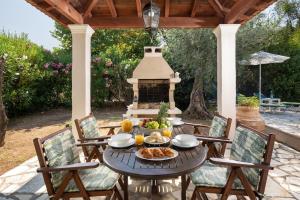 Villa Votana by Villa Select